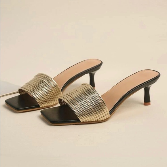 Metallic Stiletto mules sandals heels size 6 black gold - Picture 2 of 2